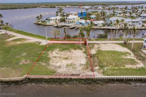 11114 Matlacha Avenue, Matlacha, FL 33993