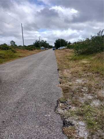 2719 62nd Street W, Lehigh Acres, FL 33971