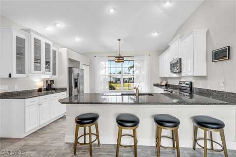 17230 Castleview Drive, North Fort Myers, FL 33917