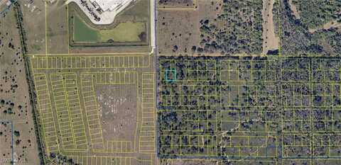 Avenue E, Labelle, FL 33935
