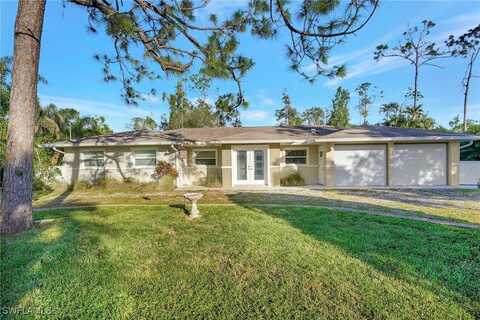 12857 Honeysuckle Road, Fort Myers, FL 33966