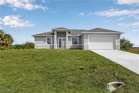 551 David Circle, Labelle, FL 33935