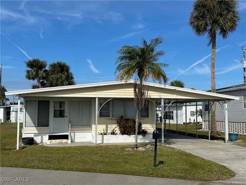 119 Chisholm Trail, North Fort Myers, FL 33917