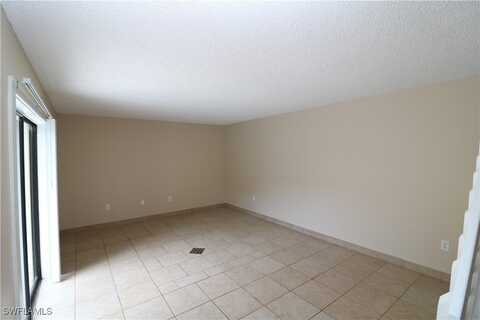 5216 Cedarbend Drive, Fort Myers, FL 33919