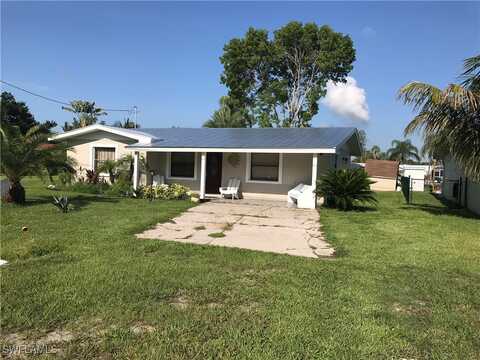 2143 W Tobago Circle, Fort Myers, FL 33905