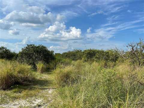6876 5th Road, Labelle, FL 33935