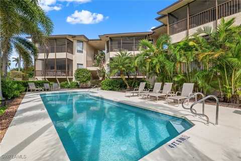 651 10th Avenue S, Naples, FL 34102