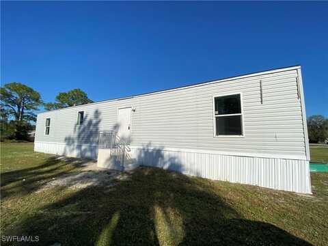 8086 Heck Drive, North Fort Myers, FL 33917