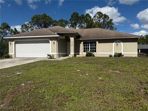 1237 Chrysler Street, Lehigh Acres, FL 33974