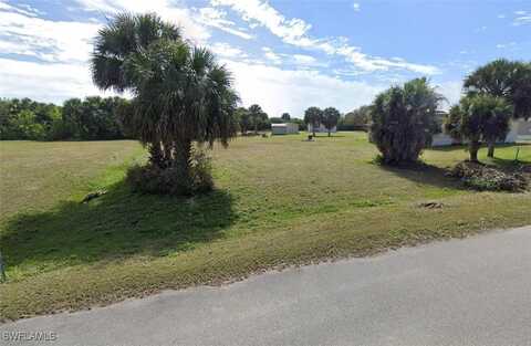 1125 W Miller Drive, Moore Haven, FL 33471