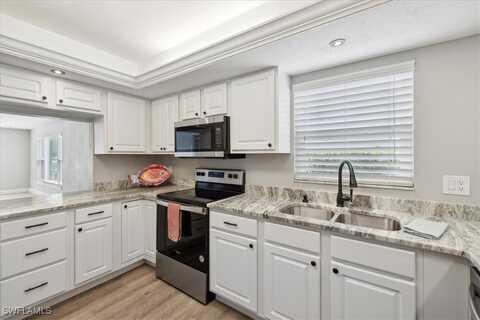 4231 SE 19th Place unit: 1J, Cape Coral, FL 33904