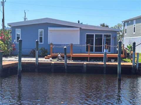 5513 Sir Walter Way, North Fort Myers, FL 33917