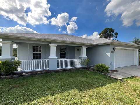 2917 43rd Street W, Lehigh Acres, FL 33971