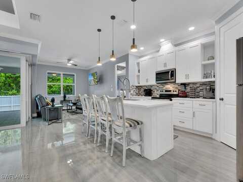 20230 Trailside Drive, Estero, FL 33928