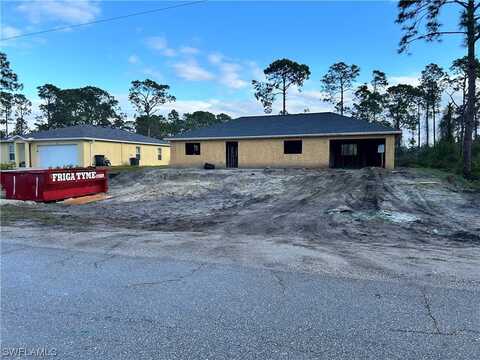 2012 Roosevelt Avenue, Alva, FL 33920