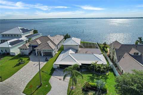 3611 SE 21st Place, Cape Coral, FL 33904