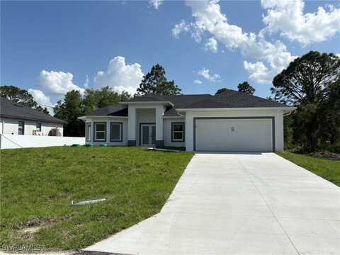 2607 50th Street W, Lehigh Acres, FL 33971