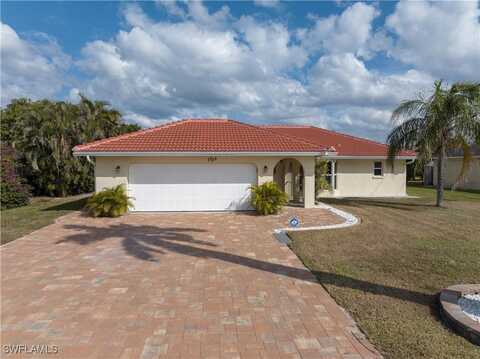 3725 SE 8th Place, Cape Coral, FL 33904