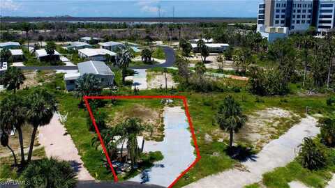 undefined, Fort Myers, FL 33908