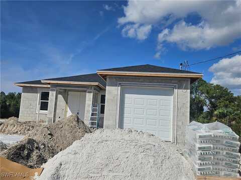 2618 25th Street W, Lehigh Acres, FL 33971
