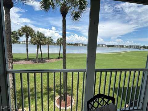 10460 Washingtonia Palm Way, Fort Myers, FL 33966