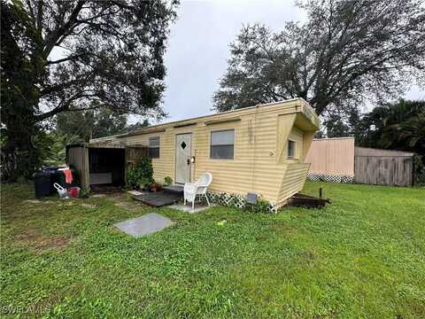 328 State Street, North Fort Myers, FL 33903