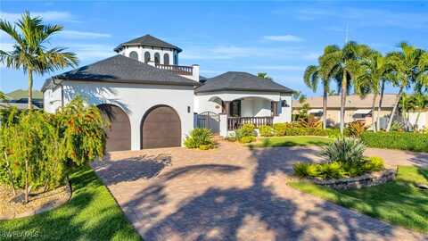 1929 Palaco Grande Parkway, Cape Coral, FL 33904