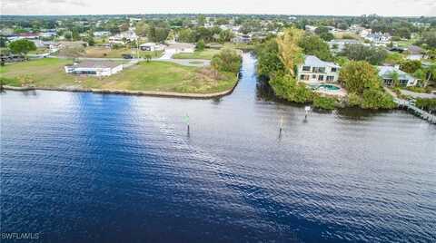 3300 Peace River Drive, Punta Gorda, FL 33983