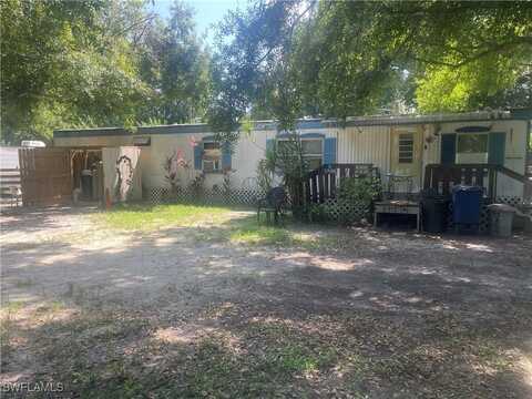 8259 Tolles Drive, North Fort Myers, FL 33917