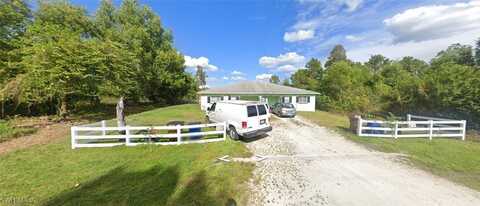 5146 28th Street SW, Lehigh Acres, FL 33973