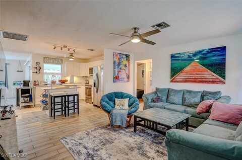 4101 SE 3rd Avenue, Cape Coral, FL 33904
