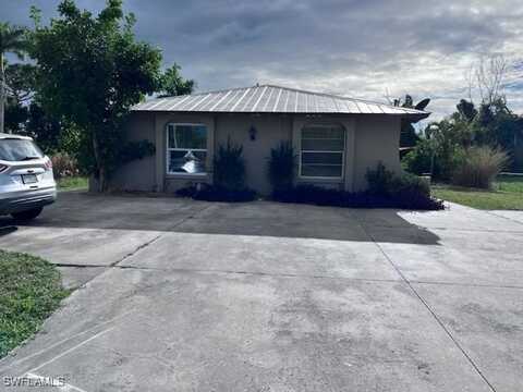 5445 Avenue E, Bokeelia, FL 33922