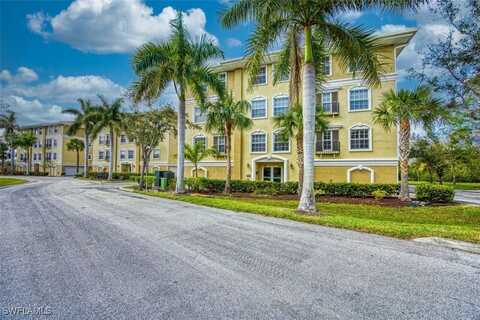 10070 Lake Cove Drive, Fort Myers, FL 33908