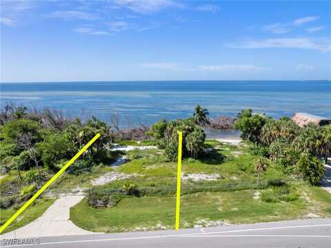 17465 McGregor Boulevard, Fort Myers, FL 33908