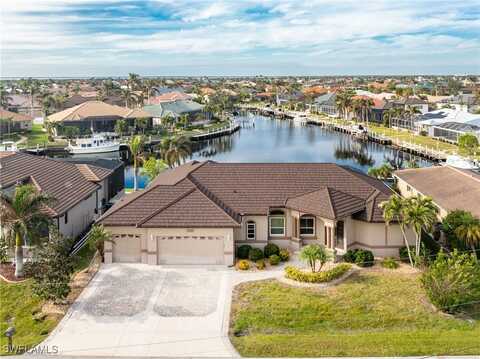 3911 Crooked Island Drive, Punta Gorda, FL 33950