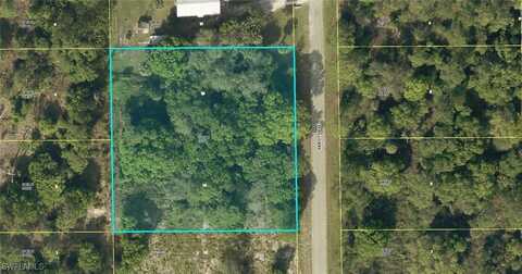 913 Abbott Avenue, Lehigh Acres, FL 33972