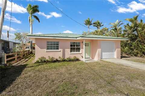 2556 Cay Cove, Matlacha, FL 33993