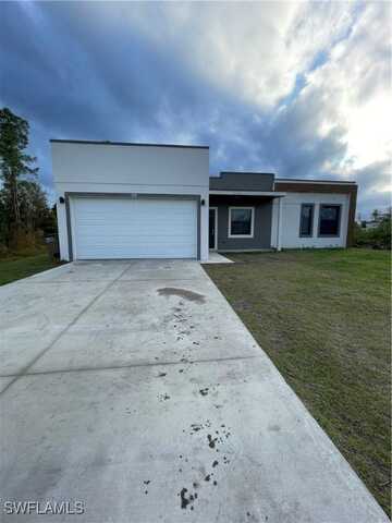 125 Greenbriar Drive, Lehigh Acres, FL 33972