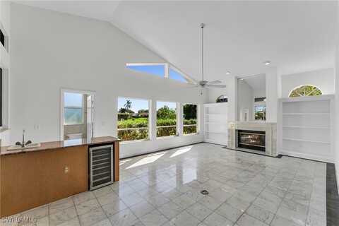 11752 Longshore Way W, Naples, FL 34119
