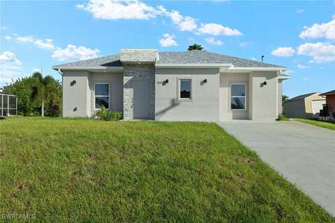 3722 12th Street W, Lehigh Acres, FL 33971