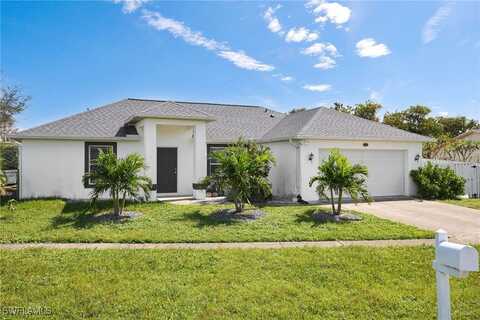 1082 Ridgeway Drive, North Fort Myers, FL 33903