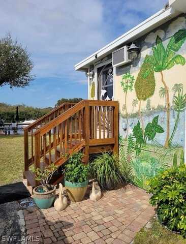 undefined, Fort Myers, FL 33905