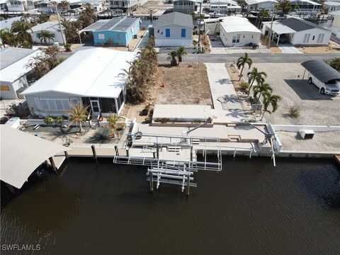 2961 Bounty Lane, Saint James City, FL 33956