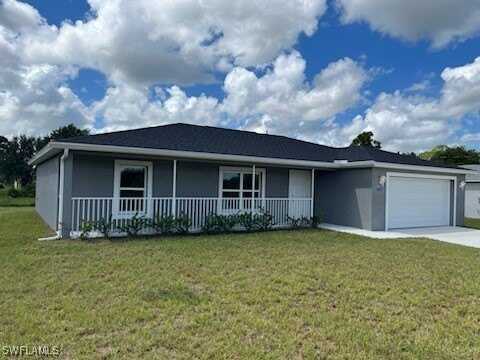 555 Oakshire Lane, Lehigh Acres, FL 33972