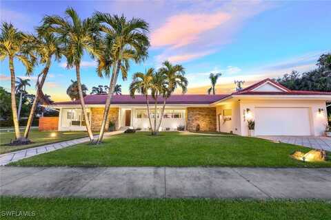 2943 Valencia Way, Fort Myers, FL 33901