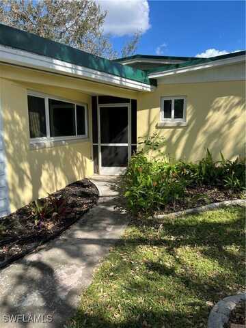 3843 LA PALMA Street, Fort Myers, FL 33901