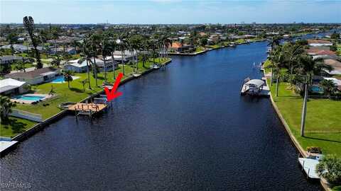 1217 SE 43rd Terrace, Cape Coral, FL 33904