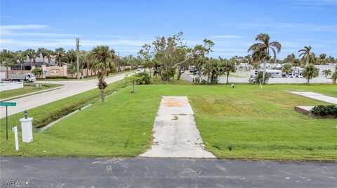 151 Raintree Lane, Fort Myers, FL 33908