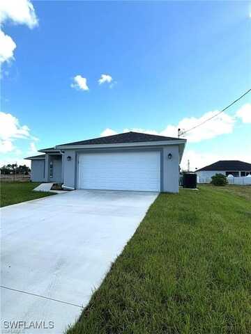 2811 20 Street SW, Lehigh Acres, FL 33976