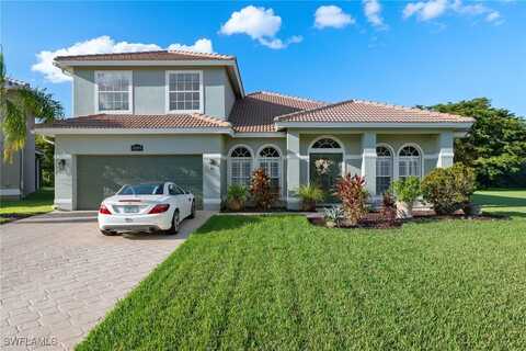 12353 Crooked Creek Lane, Fort Myers, FL 33913